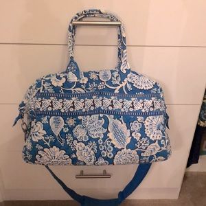 🌸Vera Bradley Weekender Travel Bag🌸